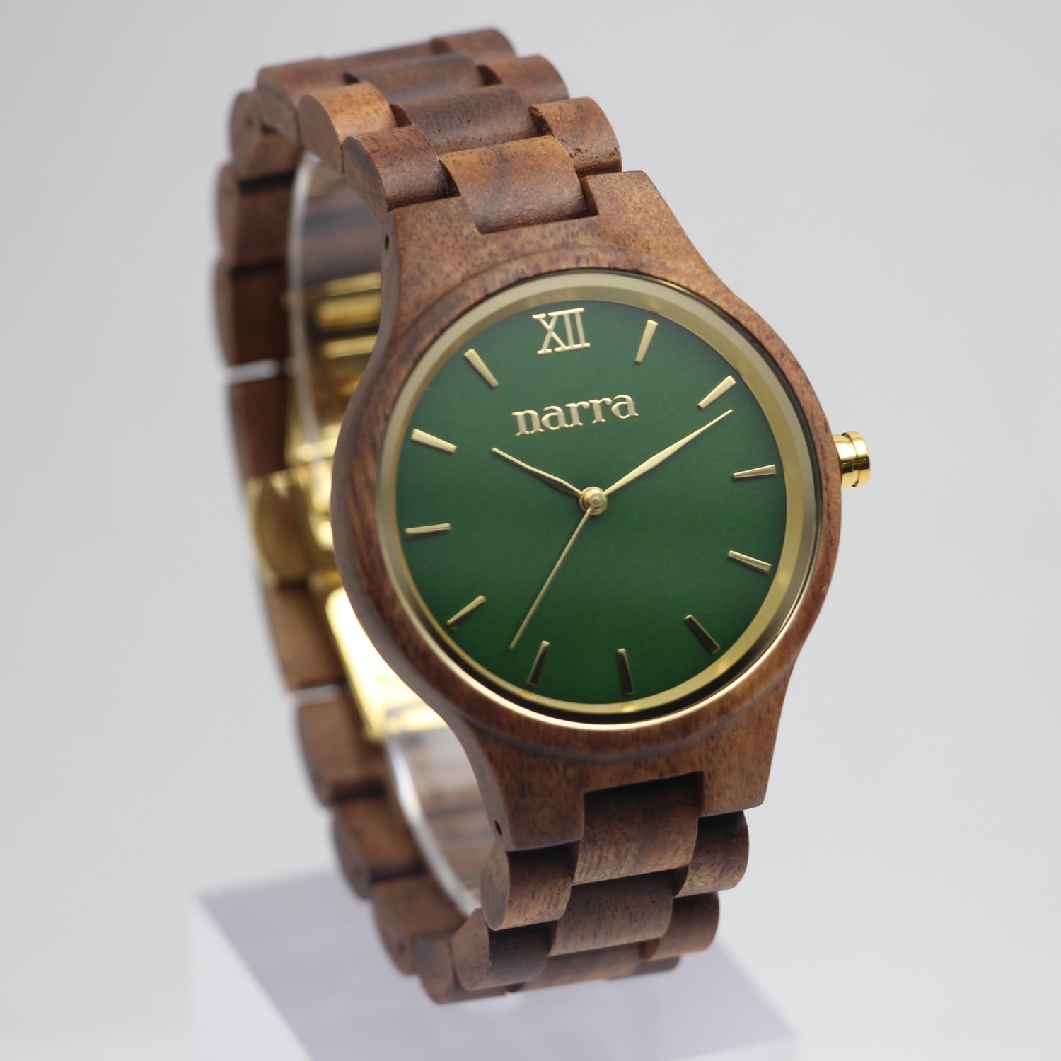 Classic Forest in Acacia and Green (NW03)