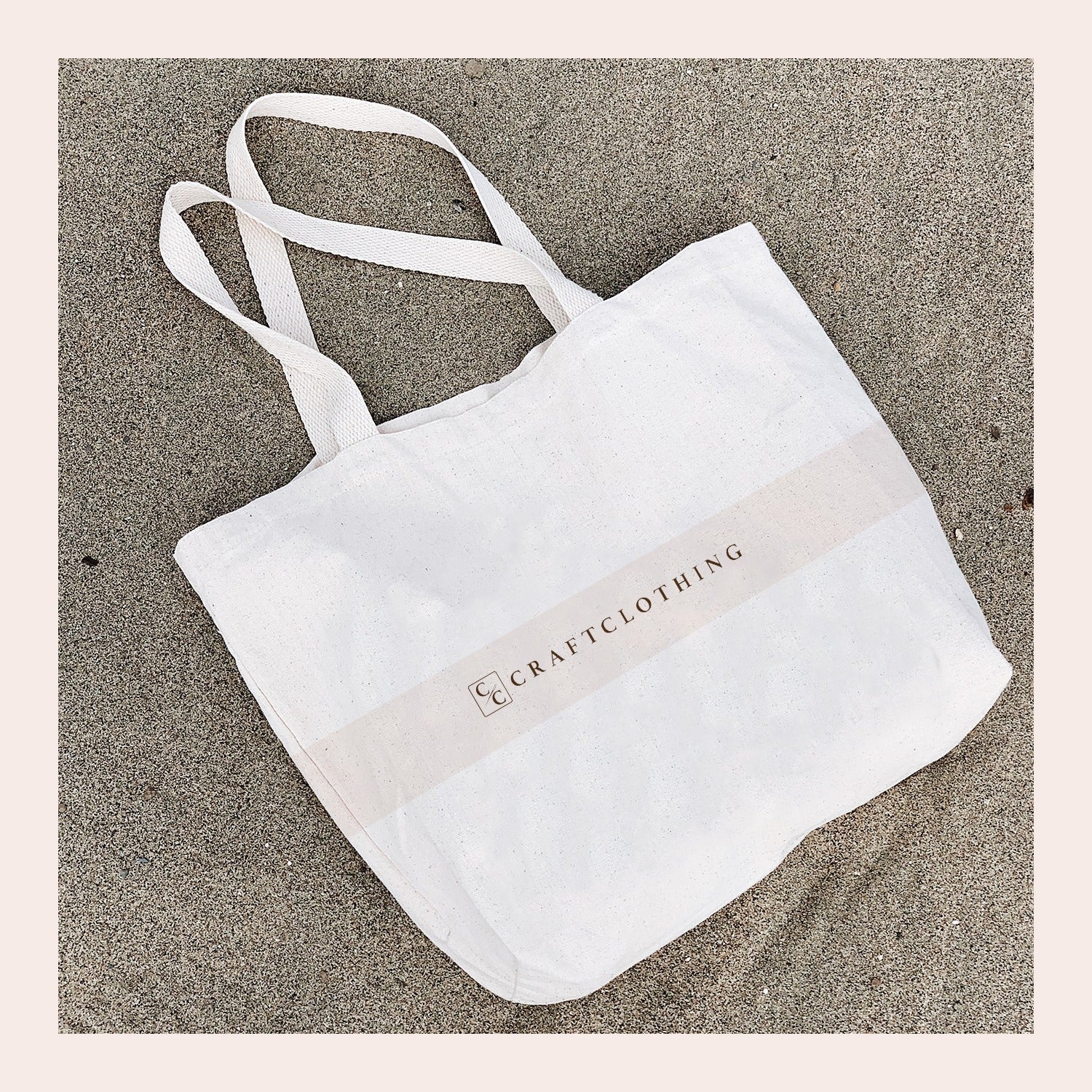Customized eco-bags are the perfect reusable packing you can use for gifts and giveaways.